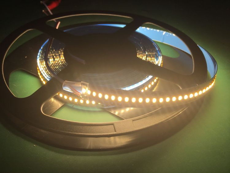 3014 240leds/m DC24V LED Strip light
