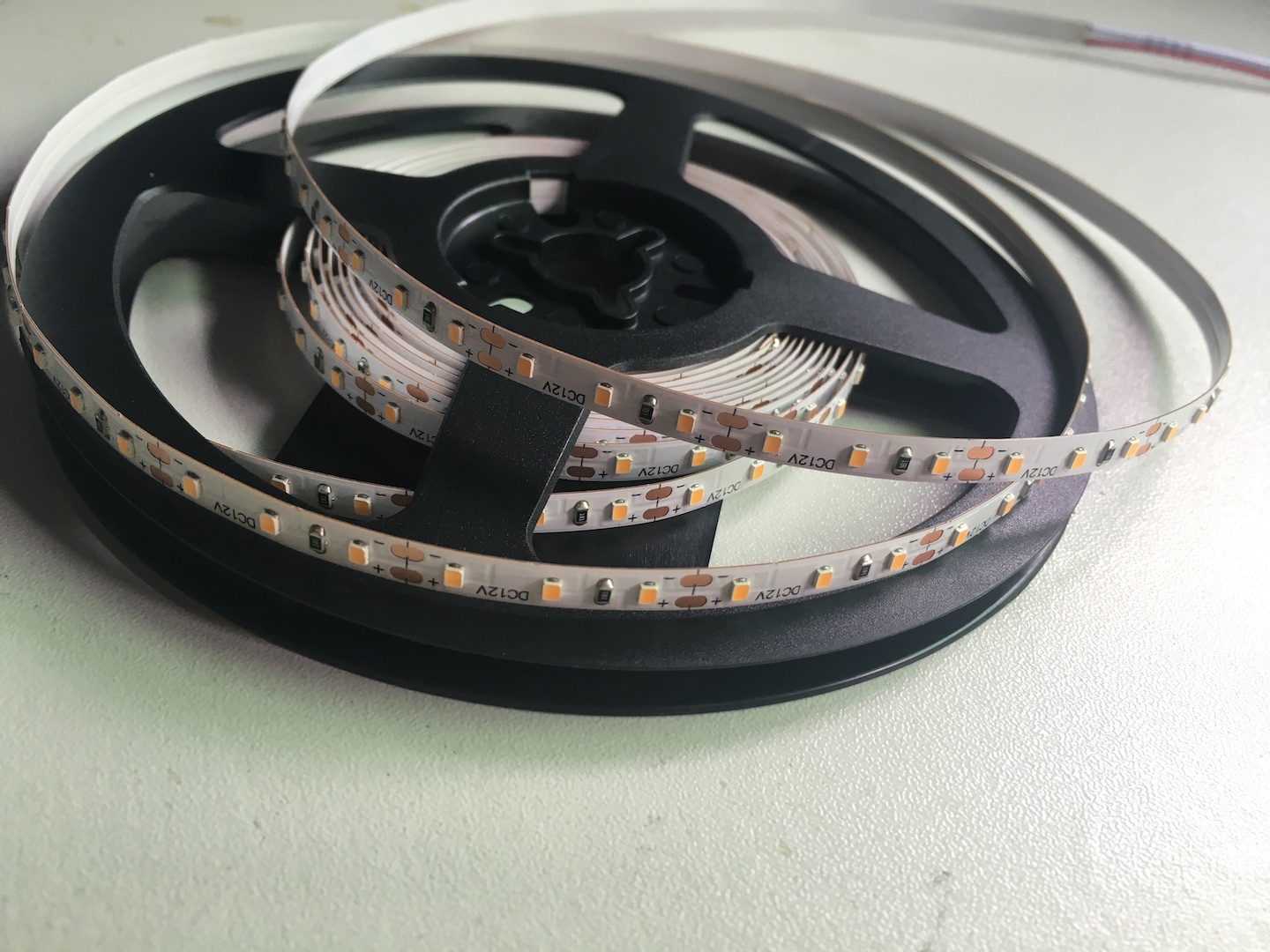 SMD 2216 120leds 5mm LED strip light